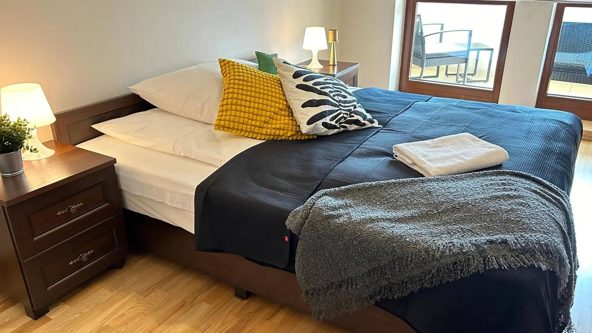 Old Town Apartments - Free Parking Krakow Poland