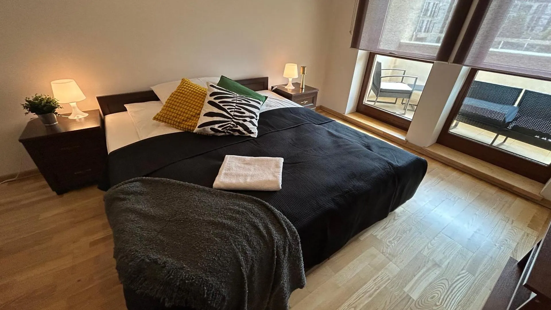Old Town Apartments - Free Parking Krakow Poland